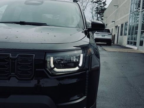 New 2026 Jeep Cherokee Limited AWD/4WD image 3