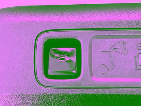 Certified 2024 Ford Expedition Limited RWD image 18