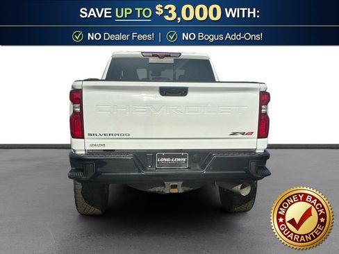Used 2024 Chevrolet Silverado 2500 ZR2 w/ Technology Package AWD/4WD image 5