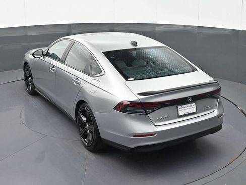 Used 2024 Honda Accord Sport image 23