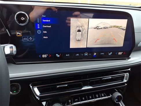 New 2026 Chevrolet Traverse LT w/ Driver Confidence Package image 15