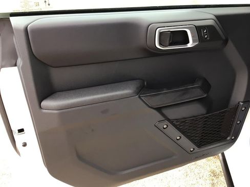 New 2025 Ford Bronco Badlands image 18