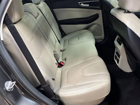 Used 2016 Ford Edge Titanium w/ Equipment Group 302A AWD/4WD image 17