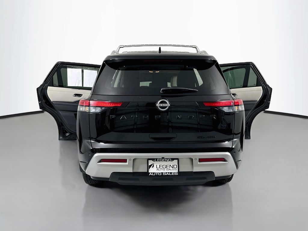 Used 2023 Nissan Pathfinder SL w/ Black Appearance Package AWD/4WD image 25