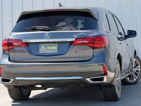 Used 2017 Acura MDX FWD w/ Technology Package image 4