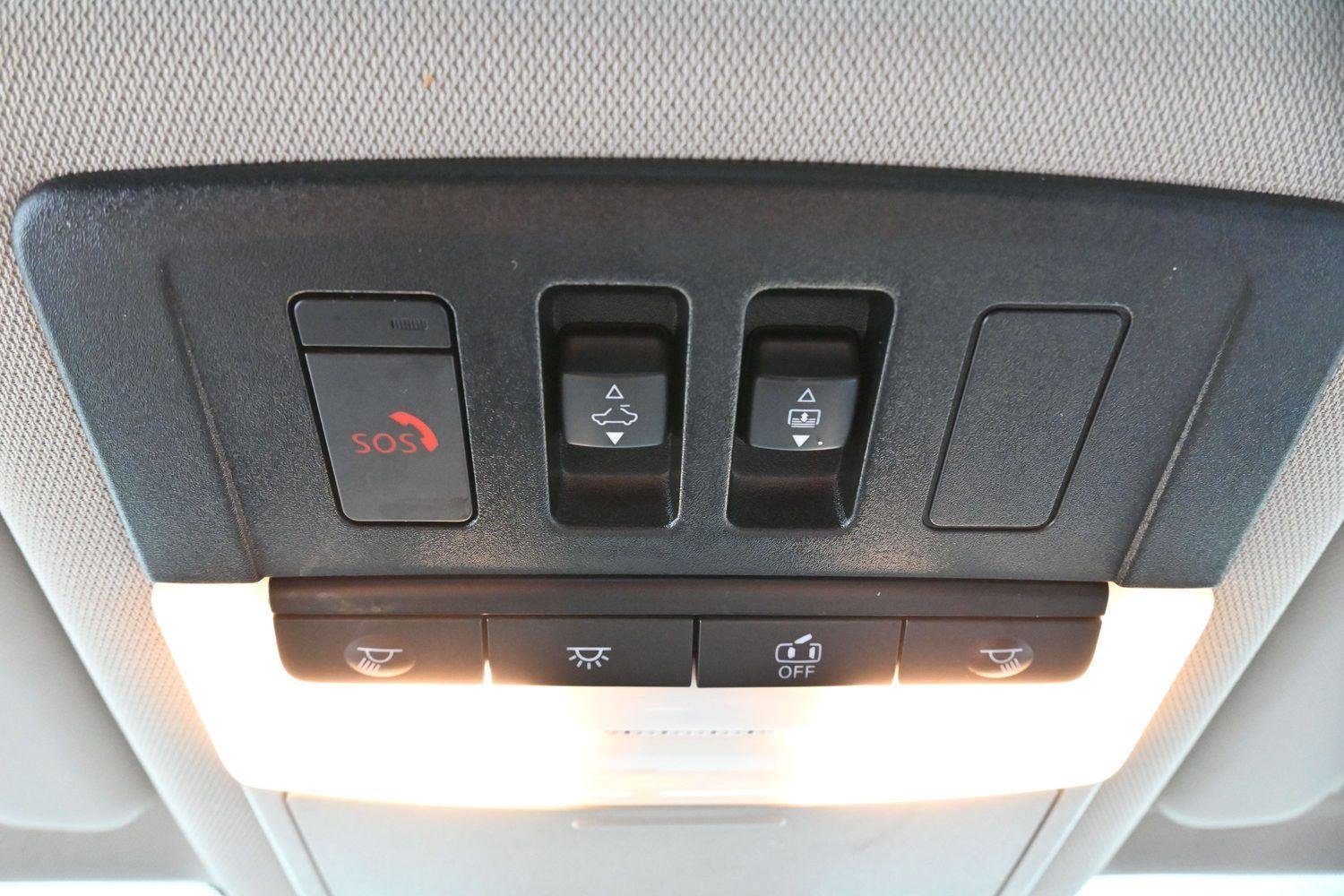 Used 2021 Nissan Rogue SV w/ Premium Package FWD image 26