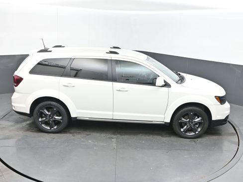 Used 2018 Dodge Journey Crossroad image 36