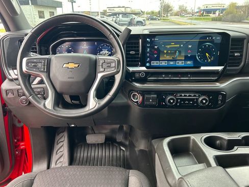 Used 2024 Chevrolet Silverado 3500 LT w/ Convenience Package image 33