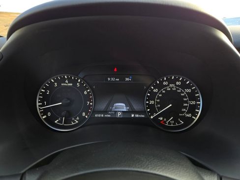 Used 2022 Nissan Armada SL w/ Captain's Chairs Package image 20