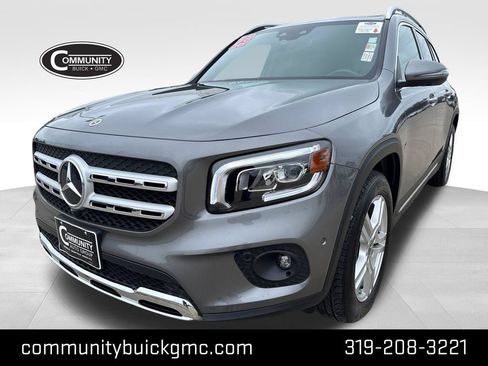 Used 2023 Mercedes-Benz GLB 250 4MATIC image 1