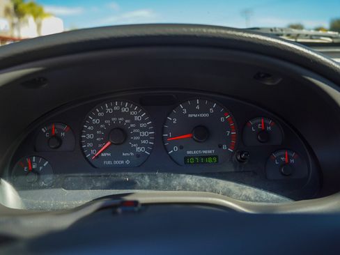 Used 2003 Ford Mustang GT image 10