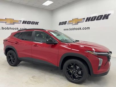 New 2026 Chevrolet Trax LT w/ Sunroof Package