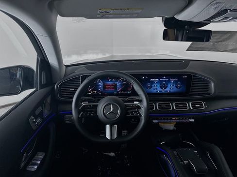 New 2026 Mercedes-Benz GLS 450 4MATIC image 23