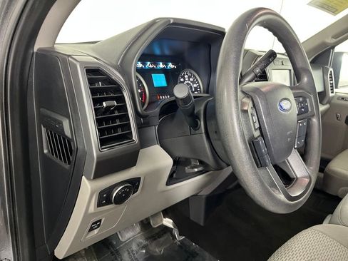 Used 2020 Ford F150 XLT image 23