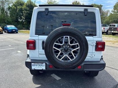 New 2025 Jeep Wrangler Unlimited Sahara w/ Safety Group
