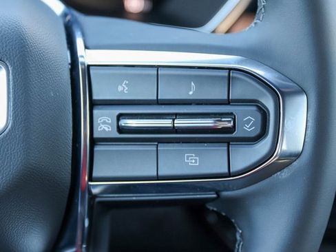 New 2025 GMC Canyon Elevation w/ Convenience Package image 23