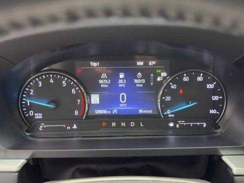 Used 2021 Ford Explorer XLT w/ Equipment Group 202A RWD image 28