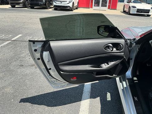 Used 2024 Nissan Z Performance w/ Floor Mat Package RWD image 11