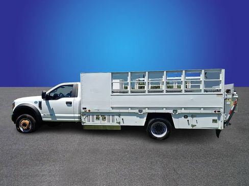 Used 2018 Ford F550 2WD Regular Cab Super Duty image 7