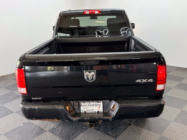 Used 2019 RAM 1500 Express w/ Express Value Package AWD/4WD image 10