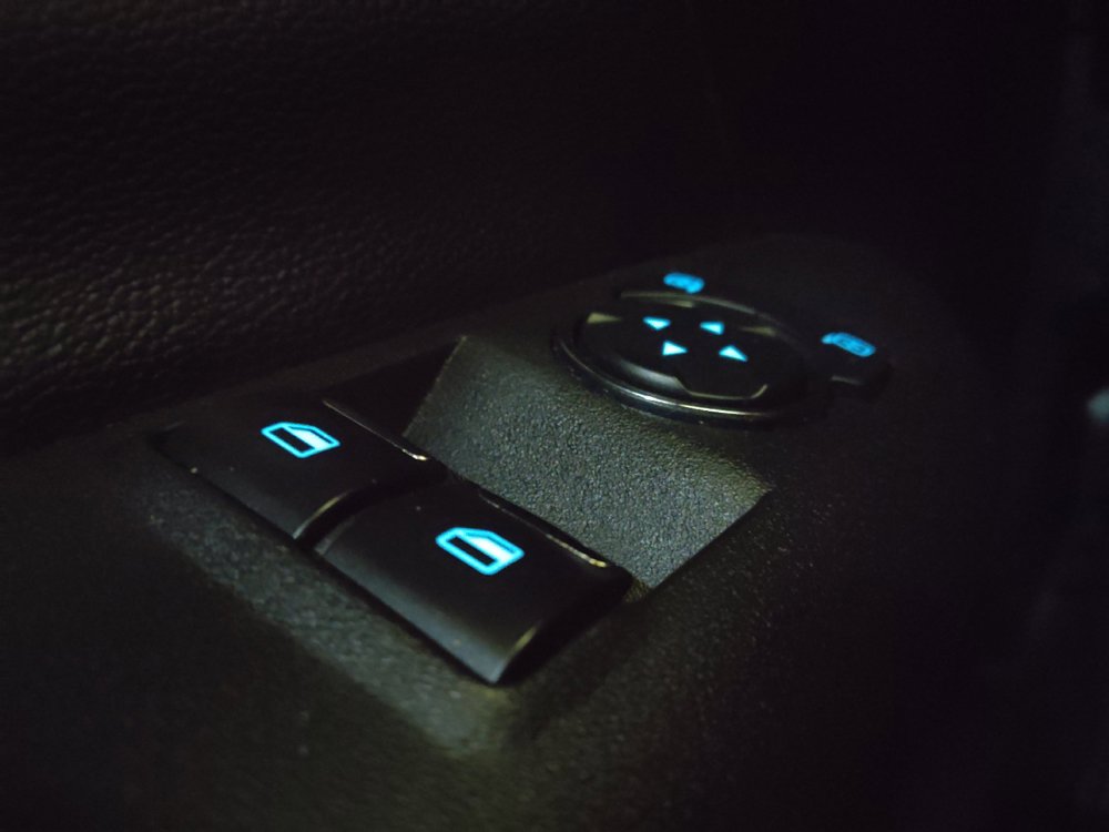 Used 2020 Ford Mustang Coupe RWD image 27