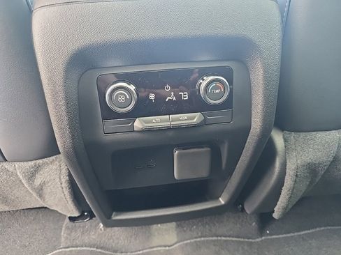 New 2026 Buick Enclave Preferred w/ Power Package image 21