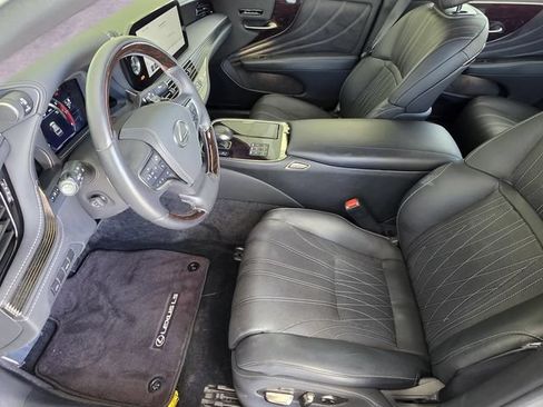 Certified 2023 Lexus LS 500 w/ Interior Upgrade Package RWD image 6