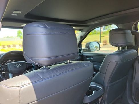 Used 2023 Toyota Tundra Platinum AWD/4WD image 12