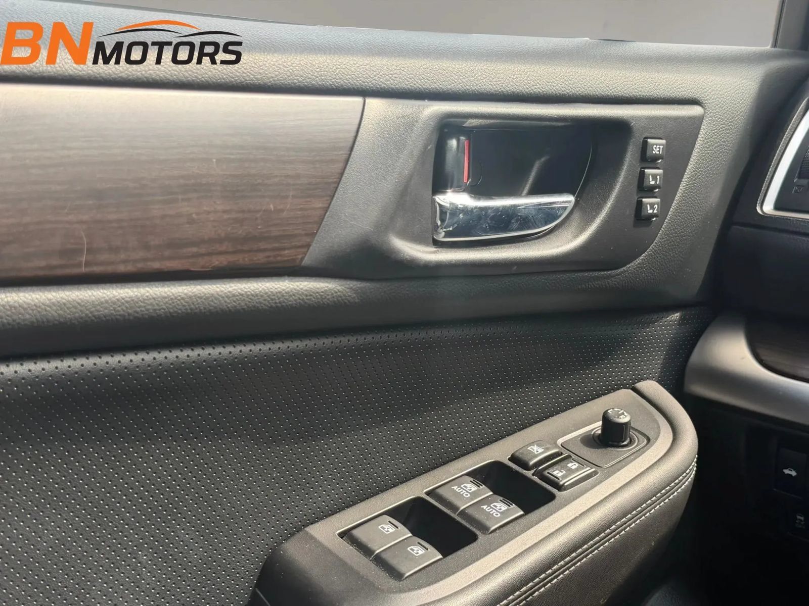 Used 2016 Subaru Legacy 3.6R Limited AWD/4WD image 30