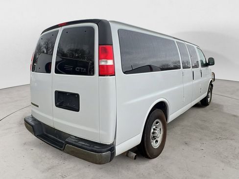 Used 2021 Chevrolet Express 3500 LS image 6