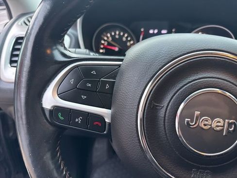 Used 2020 Jeep Compass Latitude w/ Cold Weather Group image 20