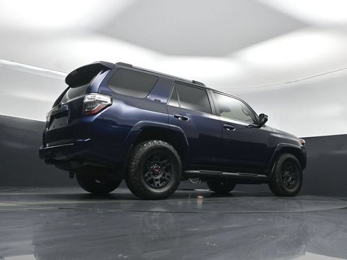 Used 2023 Toyota 4Runner SR5 Premium w/ Moonroof Package RWD image 47