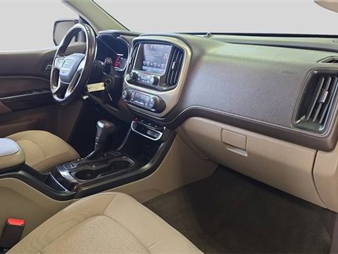 Used 2016 GMC Canyon SLE w/ SLE Convenience Package image 13