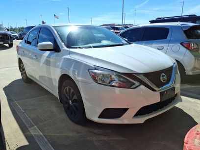 Used 2019 Nissan Sentra S w/ Appearance Package