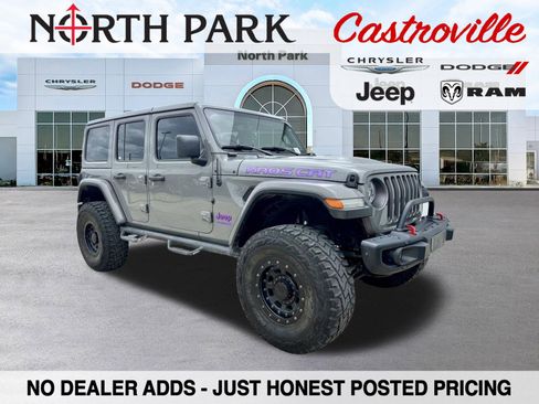 Used 2018 Jeep Wrangler Unlimited Rubicon AWD/4WD image 1