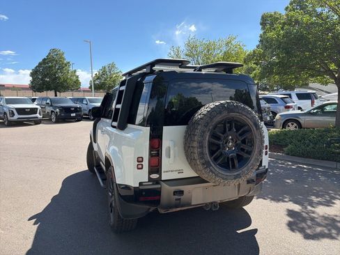 Used 2021 Land Rover Defender 90 X-Dynamic S AWD/4WD image 9