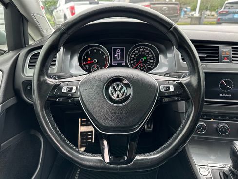Used 2017 Volkswagen Golf Alltrack SE AWD/4WD image 19