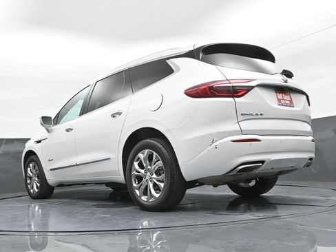 Used 2020 Buick Enclave Avenir image 34