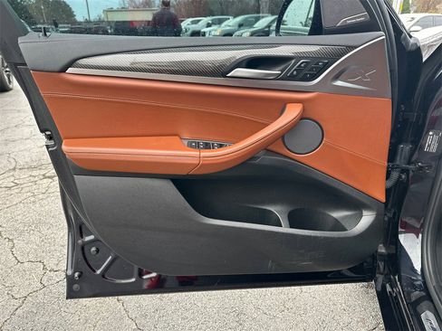 Used 2022 BMW X3 M image 11