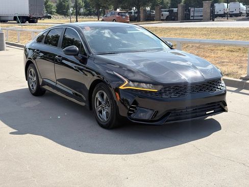 Used 2022 Kia K5 LXS FWD image 1