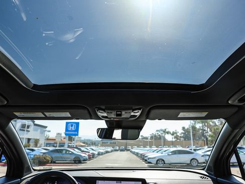 Used 2025 Kia Sportage X-Pro Prestige AWD/4WD image 6