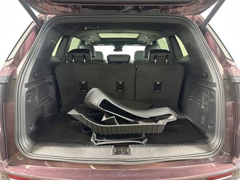 Used 2025 Buick Enclave Avenir w/ Trailering Package, 5000 lbs. image 27