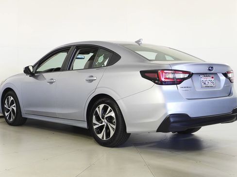 Used 2025 Subaru Legacy Premium AWD/4WD image 9