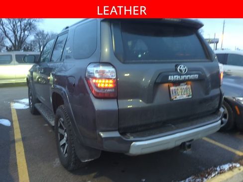 Used 2021 Toyota 4Runner TRD Off-Road Premium image 4