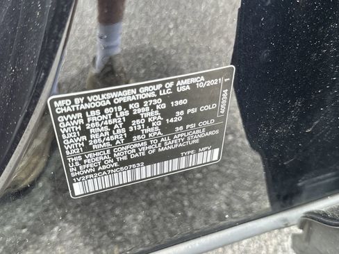 Used 2022 Volkswagen Atlas SEL Premium AWD/4WD image 28