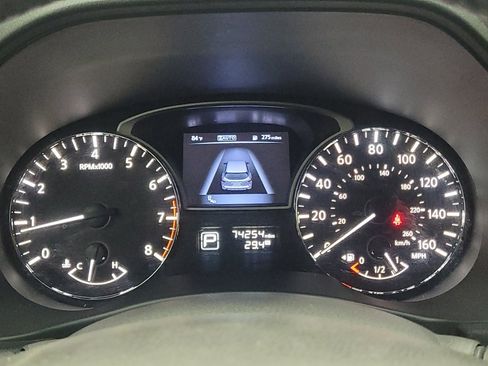 Used 2015 Nissan Pathfinder SL w/ Cargo Package FWD image 23