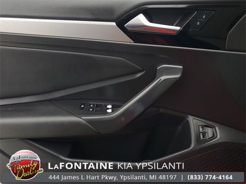 Used 2021 Volkswagen Jetta R-Line w/ R-Line Cold Weather Package image 12