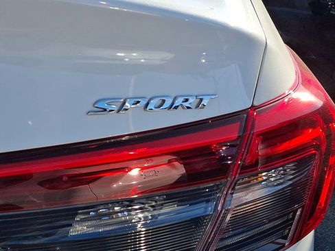 Certified 2024 Honda Civic Sport image 31