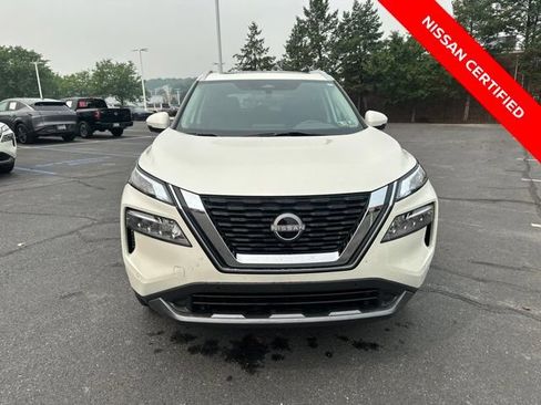 Certified 2023 Nissan Rogue SL w/ SL Premium Package AWD/4WD image 3