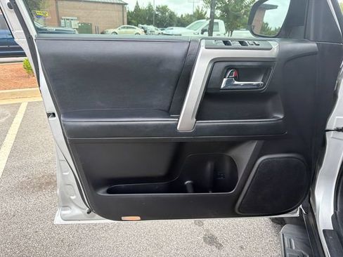Used 2021 Toyota 4Runner SR5 Premium AWD/4WD image 10